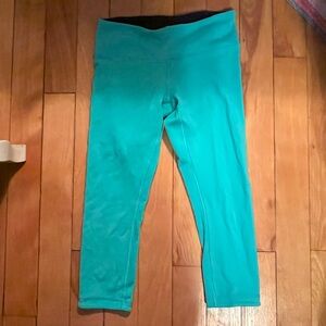 Teal Lululemon Capri Leggings